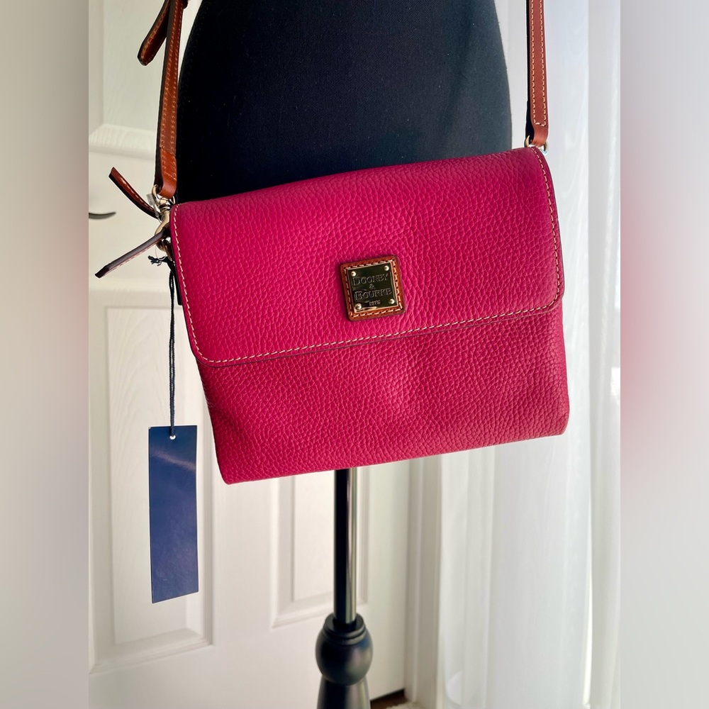 NWT Dooney & Bourke Pebble Grain Hunter Crossbody